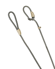 Load image into Gallery viewer, Sotnos Reflective Slip Lead