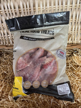 Load image into Gallery viewer, Chicken Wings.  Raw.  1kg or 2kg (approx)
