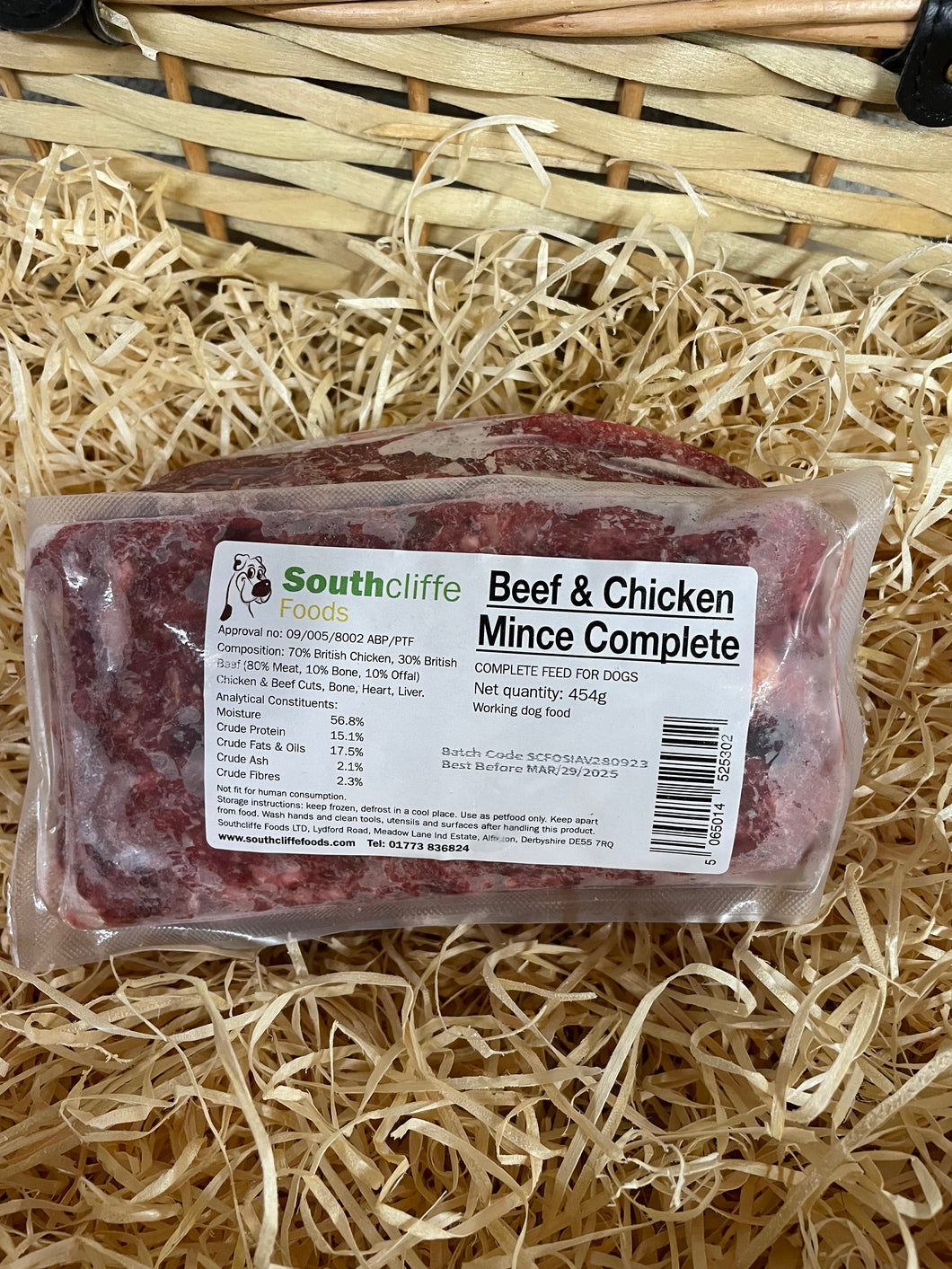 Southcliffe Complete Beef & Chicken Mince.  80/10/10 Balanced, Raw Dog Food