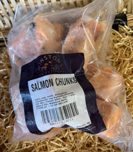 Load image into Gallery viewer, Fish - Salmon Chunks.  Raw.   1kg (approx)
