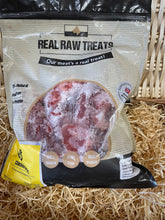 Load image into Gallery viewer, Chicken Necks.  Raw.  1kg or 2kg (approx)
