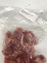 Load image into Gallery viewer, Chicken Necks.  Raw.  1kg or 2kg (approx)
